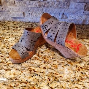 Womans Wedge sandles
